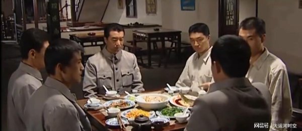 配资平台和配资炒股配资 他与陈赓是过命交情，兵败豫西后感叹：半世英名被陈大哥毁了